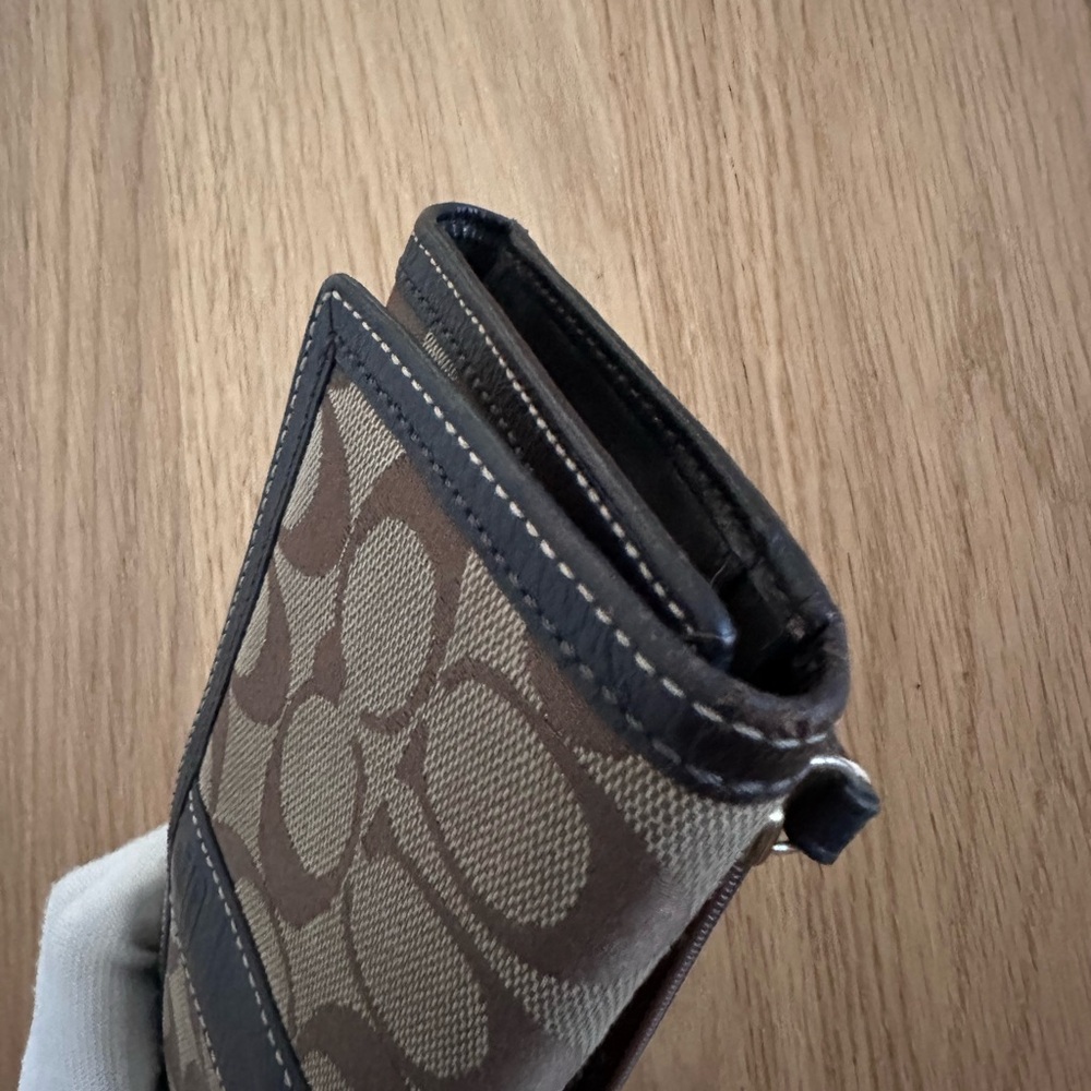 Coach tri-fold wallet - Picture 9 of 12